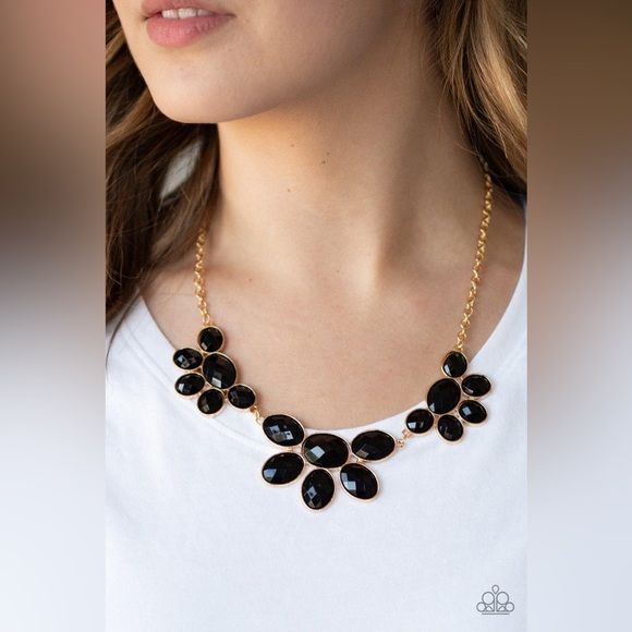 NWOT Black & Gold “Flair Affair” Necklace - Picture 7 of 9